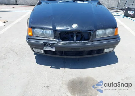 1998 BMW 328Ic из США, поврежденный, VIN WBABK7324WET66304